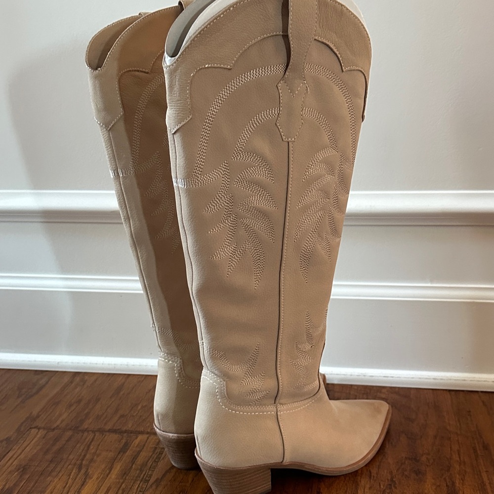 Dolce Vita Tan Heeled Boots - Picture 5 of 6